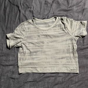 Green cropped mesh lululemon top